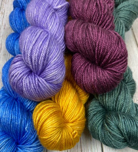 alto group of 5 colored skeins