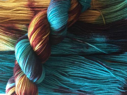fall colors knitting yarn